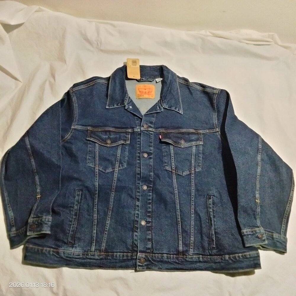 Levi's Denim Jean Trucker Jacket Men's Size 4XL Classic Blue Wash IRREGULAR